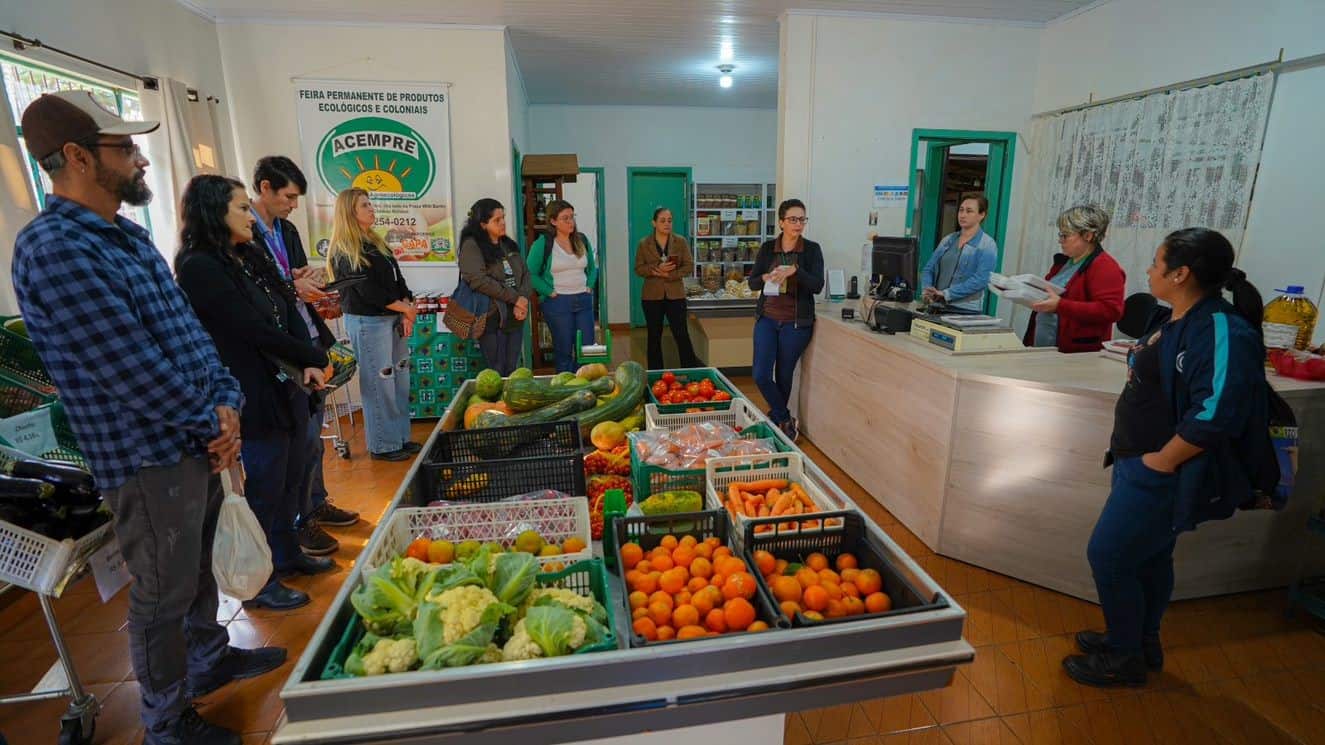 alunos da trilha de aprendizagem sobre agricultura orgânica na Acempre