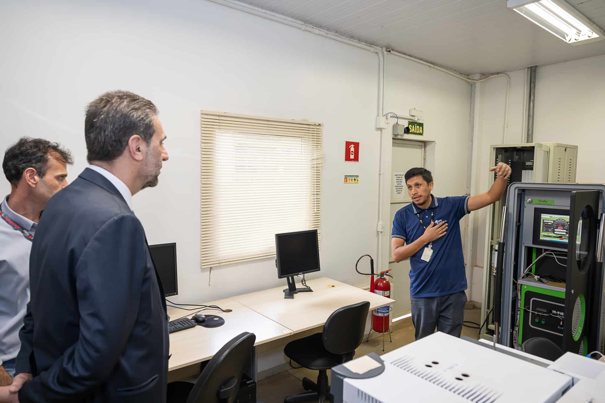 Visita diretor da Itaipu no PTI-BR 