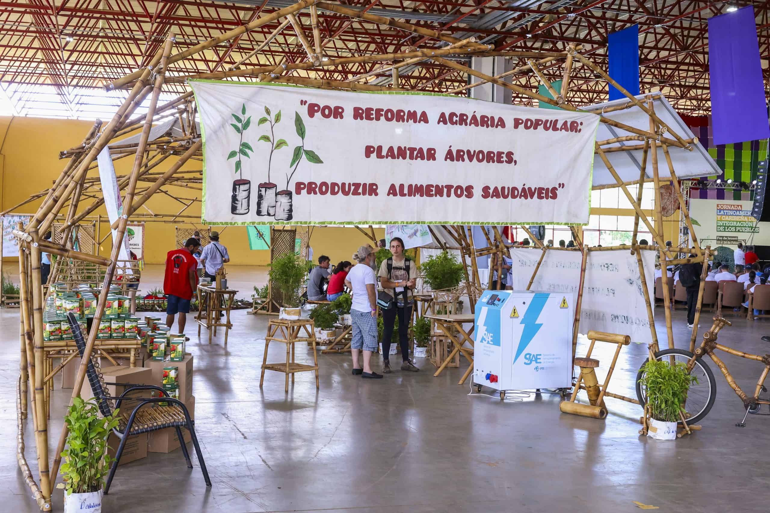 PLACA CENTRO DE CONVENÇÕES 11